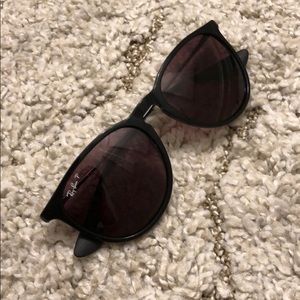 Authentic Ray ban Erika polarized sunglasses!